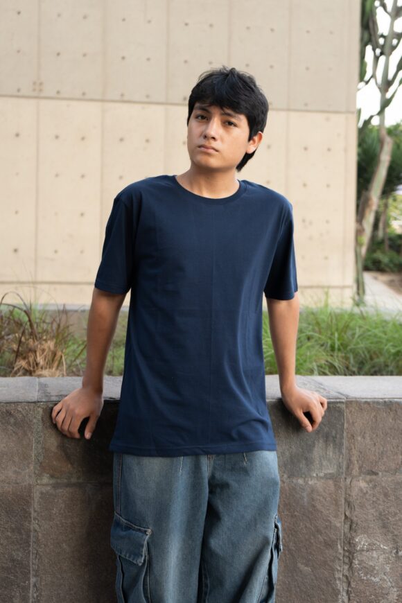 Polo Básico Hombre – Azul Noche