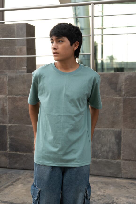 Polo Básico Hombre – Verde Cemento - Imagen 2